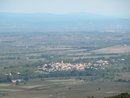 Vue depuis la montagne d'Alaric : le village de Marseillette entre l'Aude et le Canal du Midi
