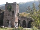 Eglise en ruine et cimetire entre Mas-Cabards et la Tourette-Cabards