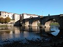Limoux : les faades sur l'Aude et le pont Neuf