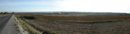 La plaine agricole depuis le Cabards  Moussoulens ; la Malepre et les Pyrnes  l'horizon