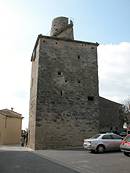 La Tour Royale de Gallargues-le-Montueux, qui servit de poste de tlgraphe optique de Chappe durant une vingtaine d'annes au XIXe sicle.