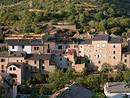 Un bti adapt  la pente  la Canourgue