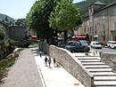 Quai-promenade amnag au bord du Bethuson  Meyrueis