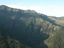 Les pentes sud du mont Aigoual, ct Gard : raides et vertigineuses au-dessus de la haute valle de l'Hrault