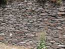 Mur de schiste finement appareill  Cassagnas