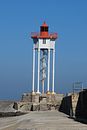 La fine silhouette du phare de Port-Vendres